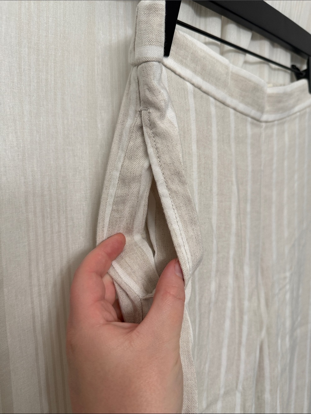 LOFT Cream Stripe Wide-Leg Linen Blend Pants - Picture 3 of 5